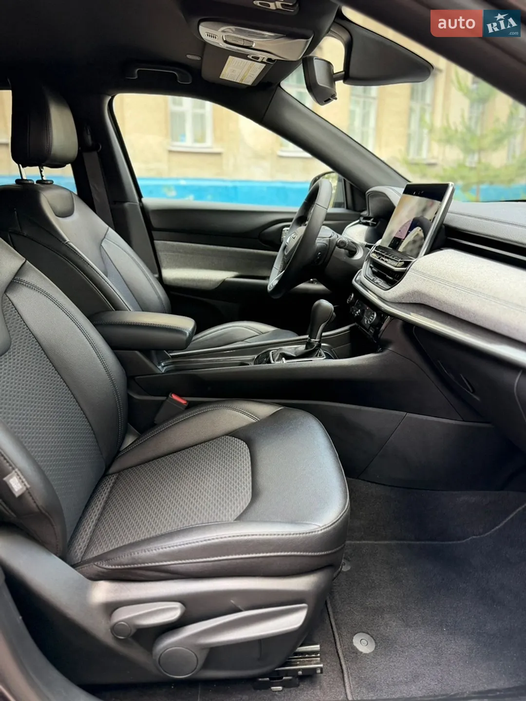 2023 Jeep Compass - мініатюра 18