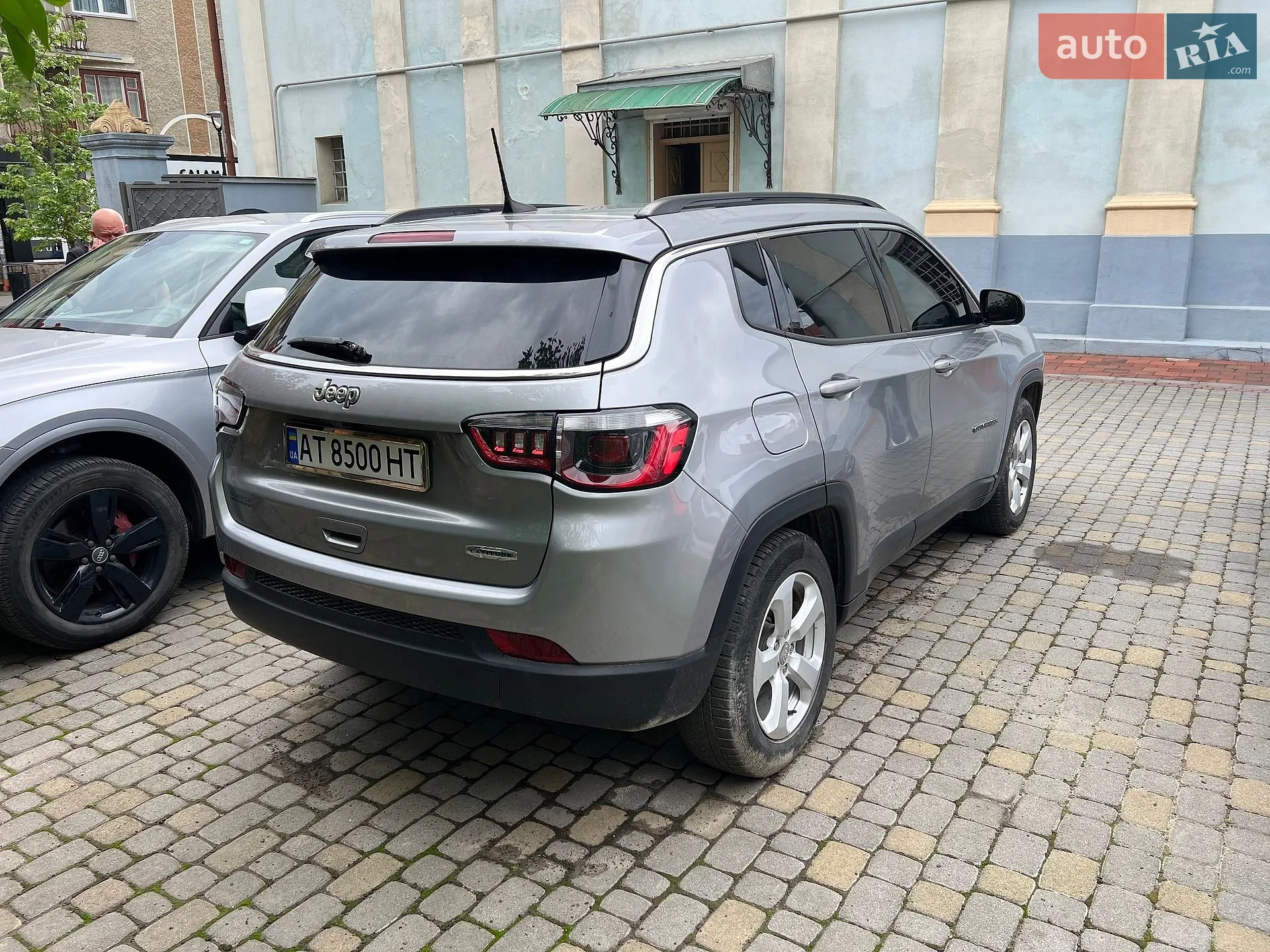 2020 Jeep Compass - мініатюра 2