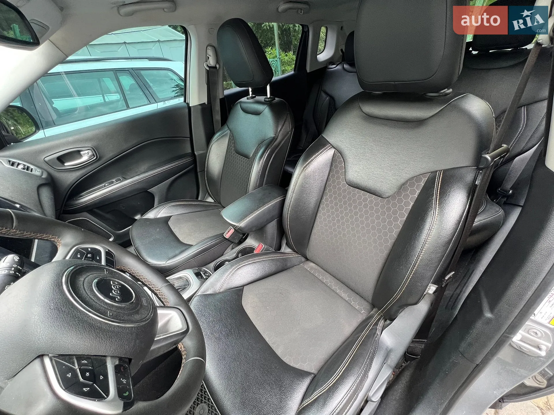 2020 Jeep Compass - мініатюра 6