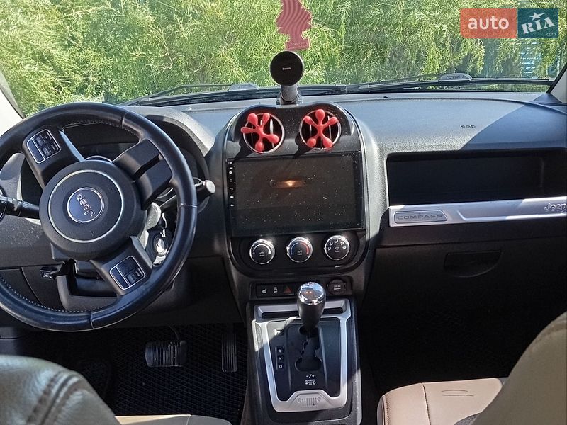Внедорожник / Кроссовер Jeep Compass 2013 в Тлумаче