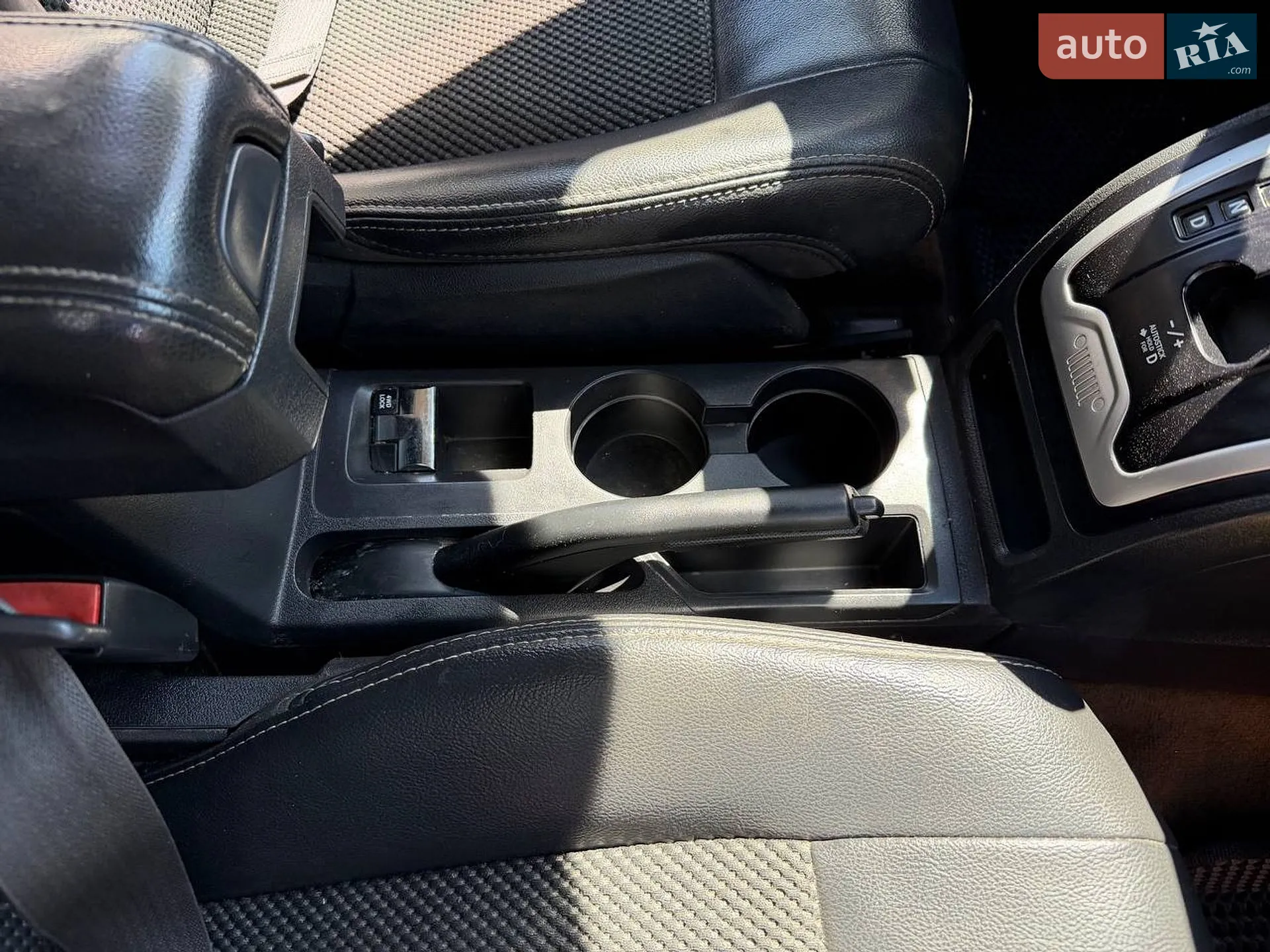 2015 Jeep Compass - мініатюра 25