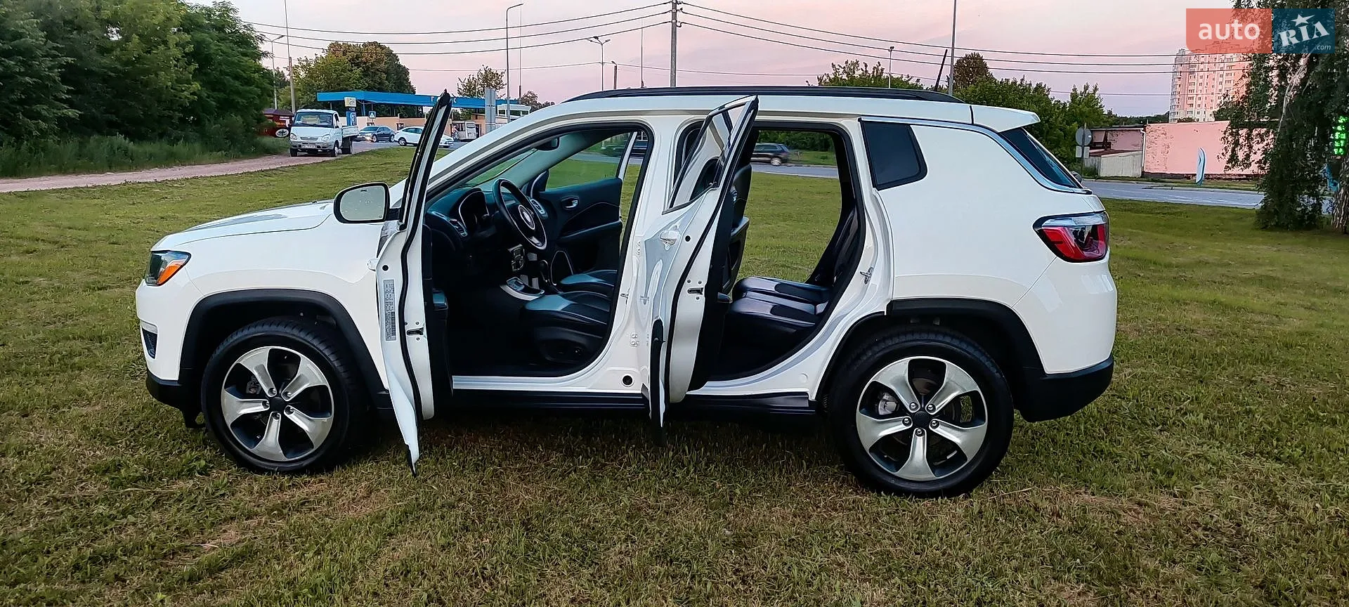 2018 Jeep Compass - мініатюра 16