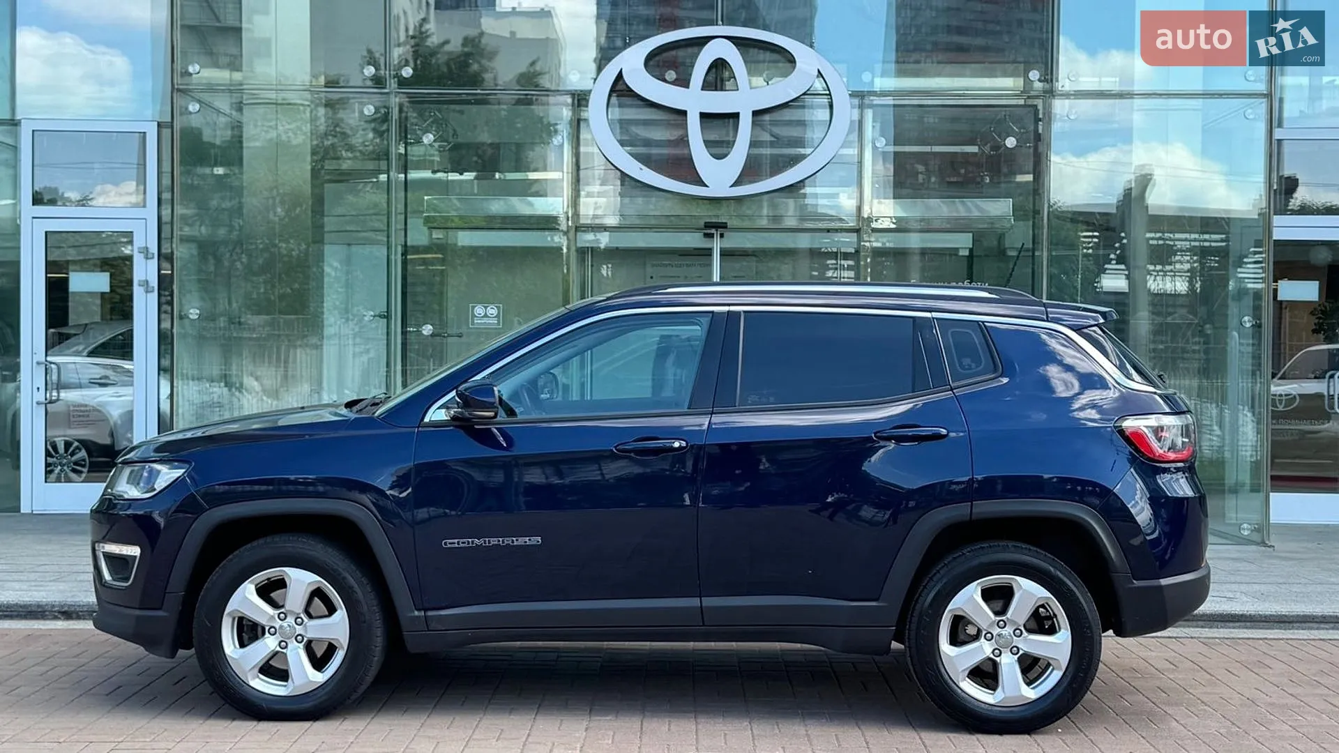2016 Jeep Compass - мініатюра 3
