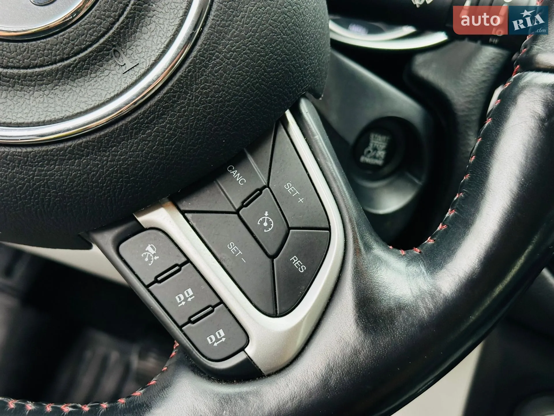 2021 Jeep Compass - мініатюра 32