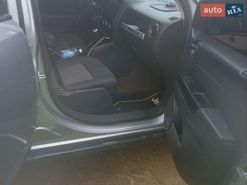 Внедорожник / Кроссовер Jeep Compass 2015 в Ивано-Франковске
