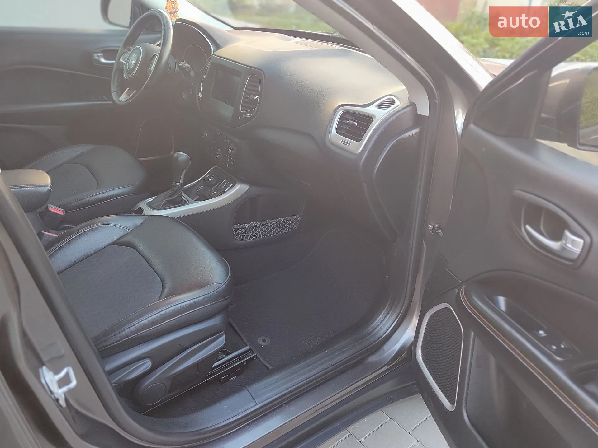 2018 Jeep Compass - мініатюра 30