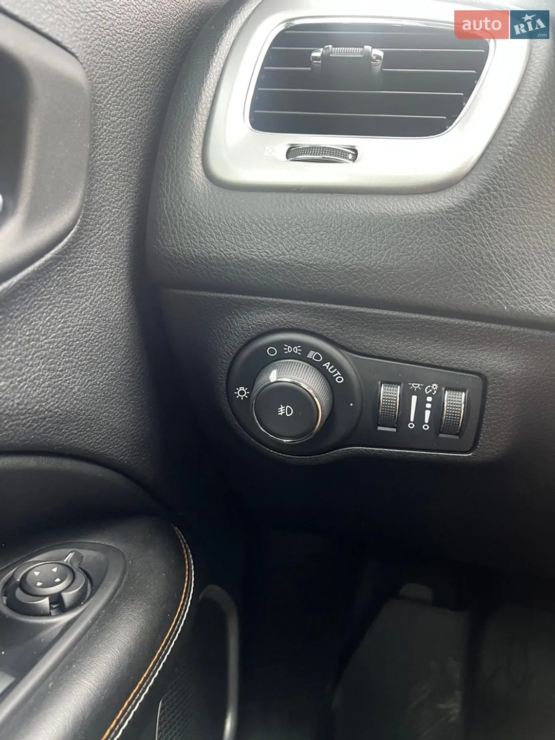 2019 Jeep Compass - мініатюра 35