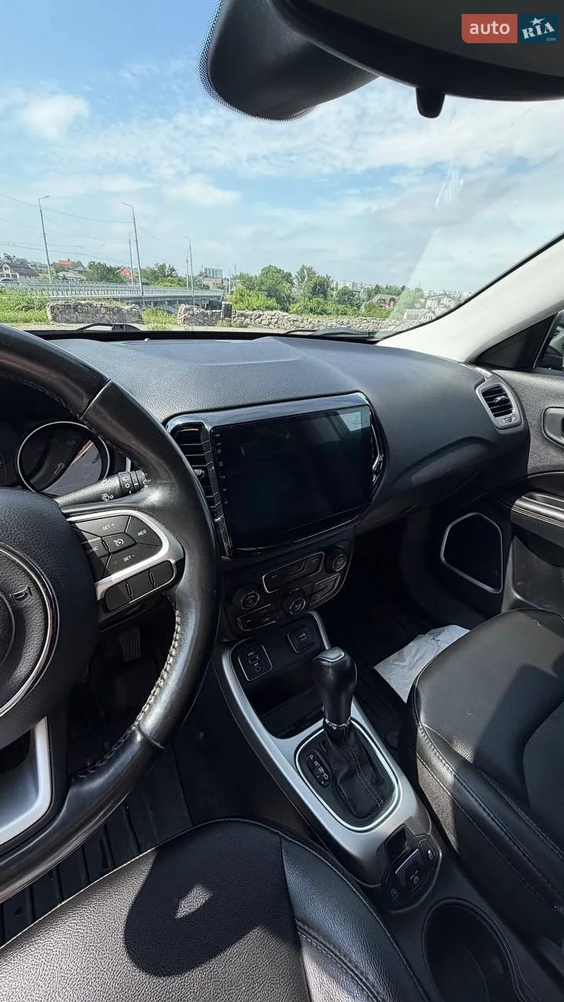 2019 Jeep Compass - мініатюра 16