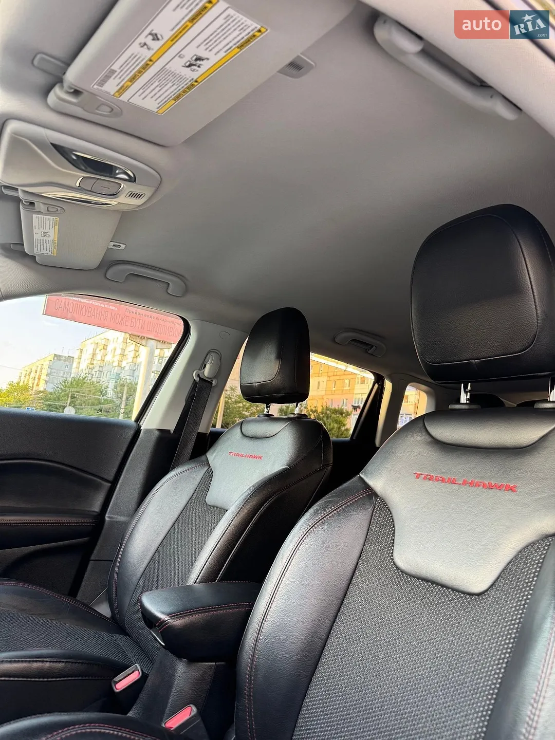 2018 Jeep Compass - мініатюра 12