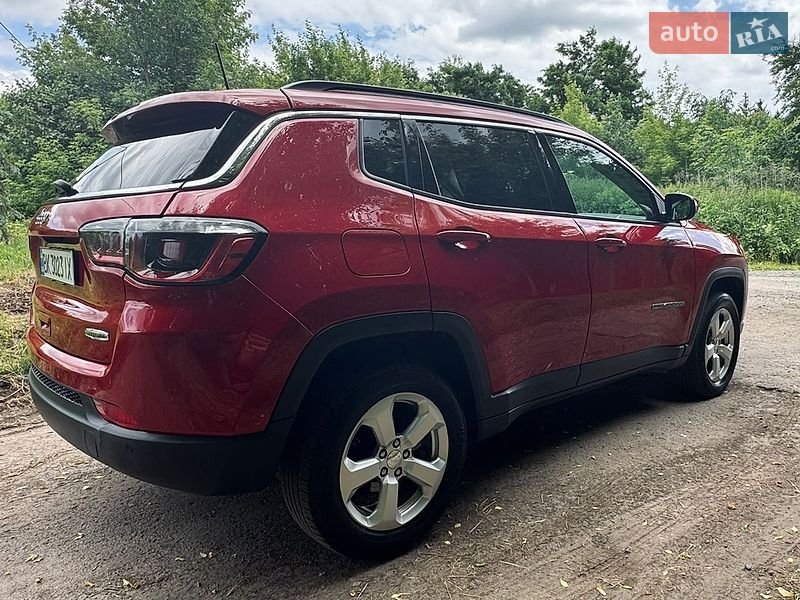 Внедорожник / Кроссовер Jeep Compass 2017 в Ровно