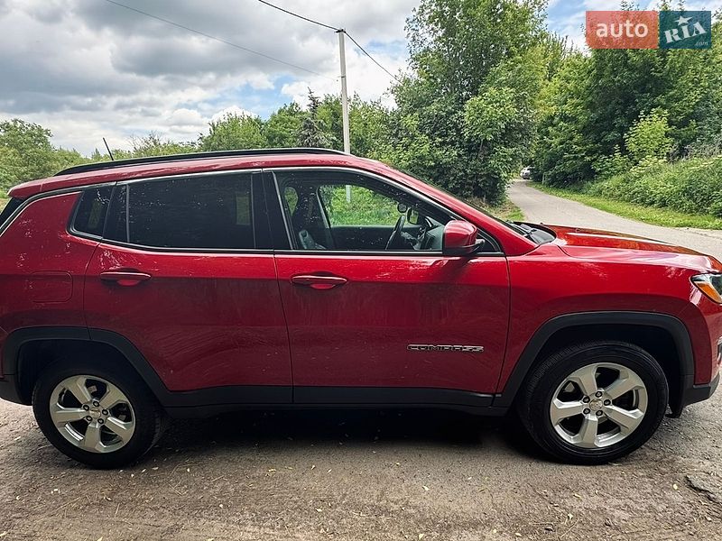 Внедорожник / Кроссовер Jeep Compass 2017 в Ровно