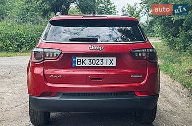 Внедорожник / Кроссовер Jeep Compass 2017 в Ровно