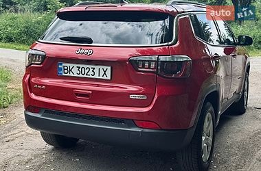 Внедорожник / Кроссовер Jeep Compass 2017 в Ровно