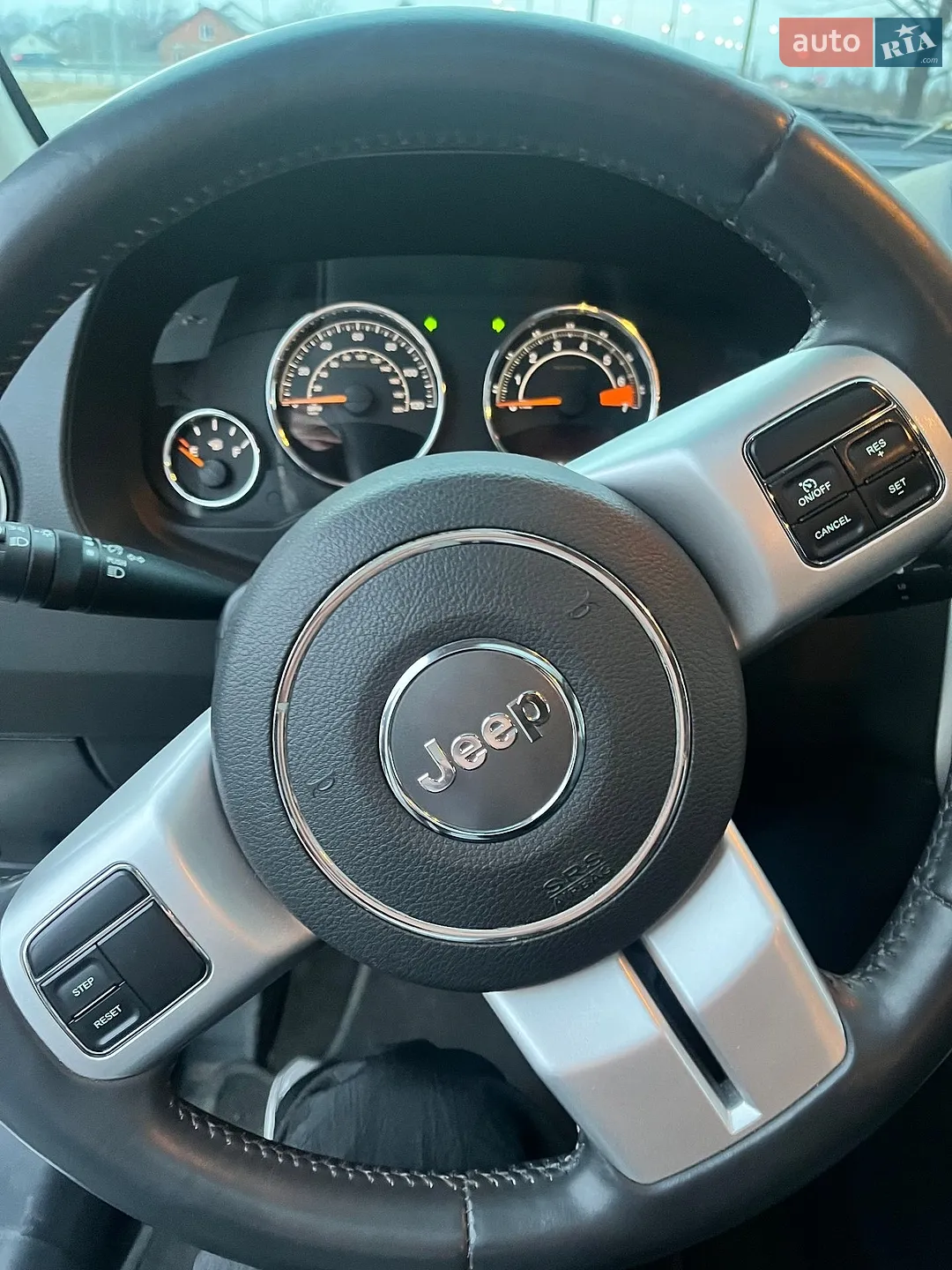 2015 Jeep Compass - мініатюра 2