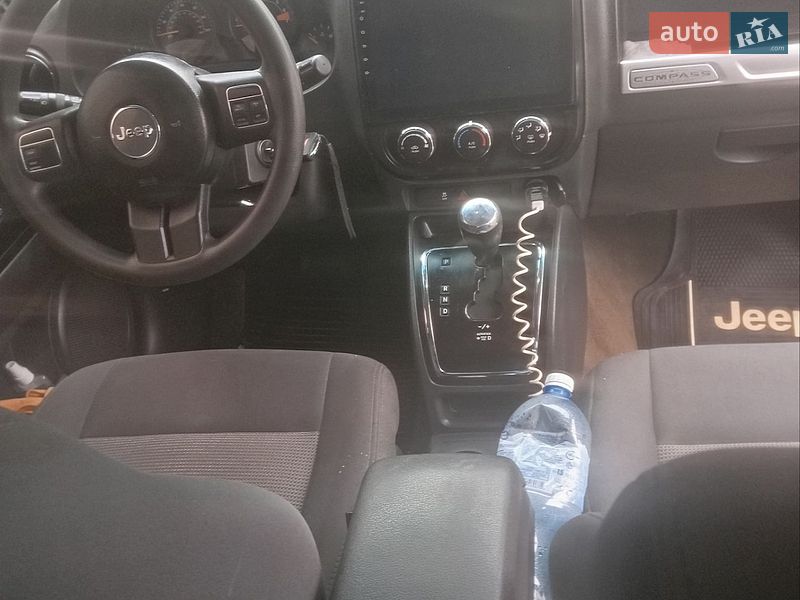 Внедорожник / Кроссовер Jeep Compass 2015 в Ивано-Франковске