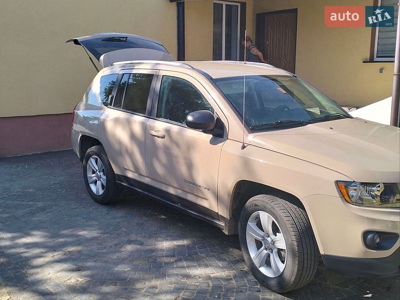 Внедорожник / Кроссовер Jeep Compass 2016 в Ровно фото 2 Внедорожник / Кроссовер Jeep Compass 2016 в Ровно