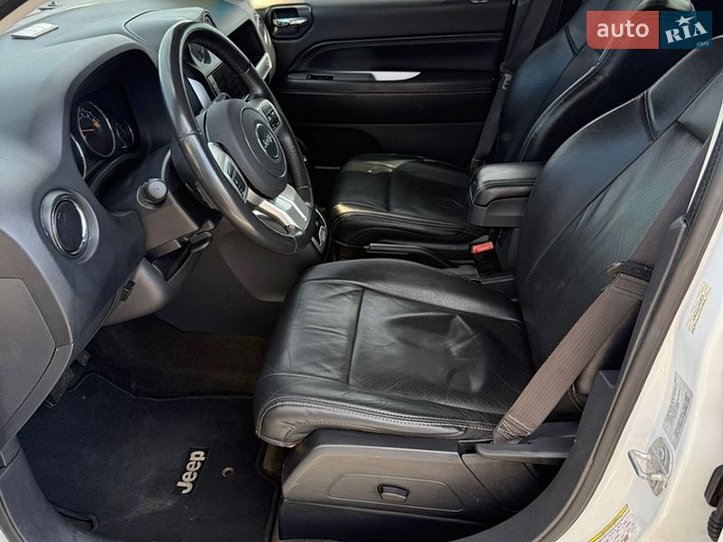 Позашляховик / Кросовер Jeep Compass 2016 в Києві