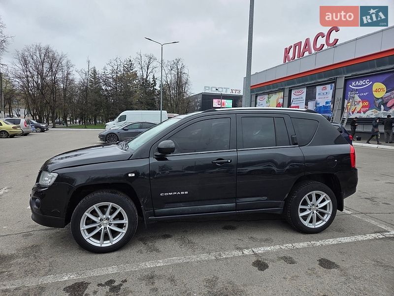 Внедорожник / Кроссовер Jeep Compass 2011 в Ивано-Франковске фото 4 Внедорожник / Кроссовер Jeep Compass 2011 в Ивано-Франковске