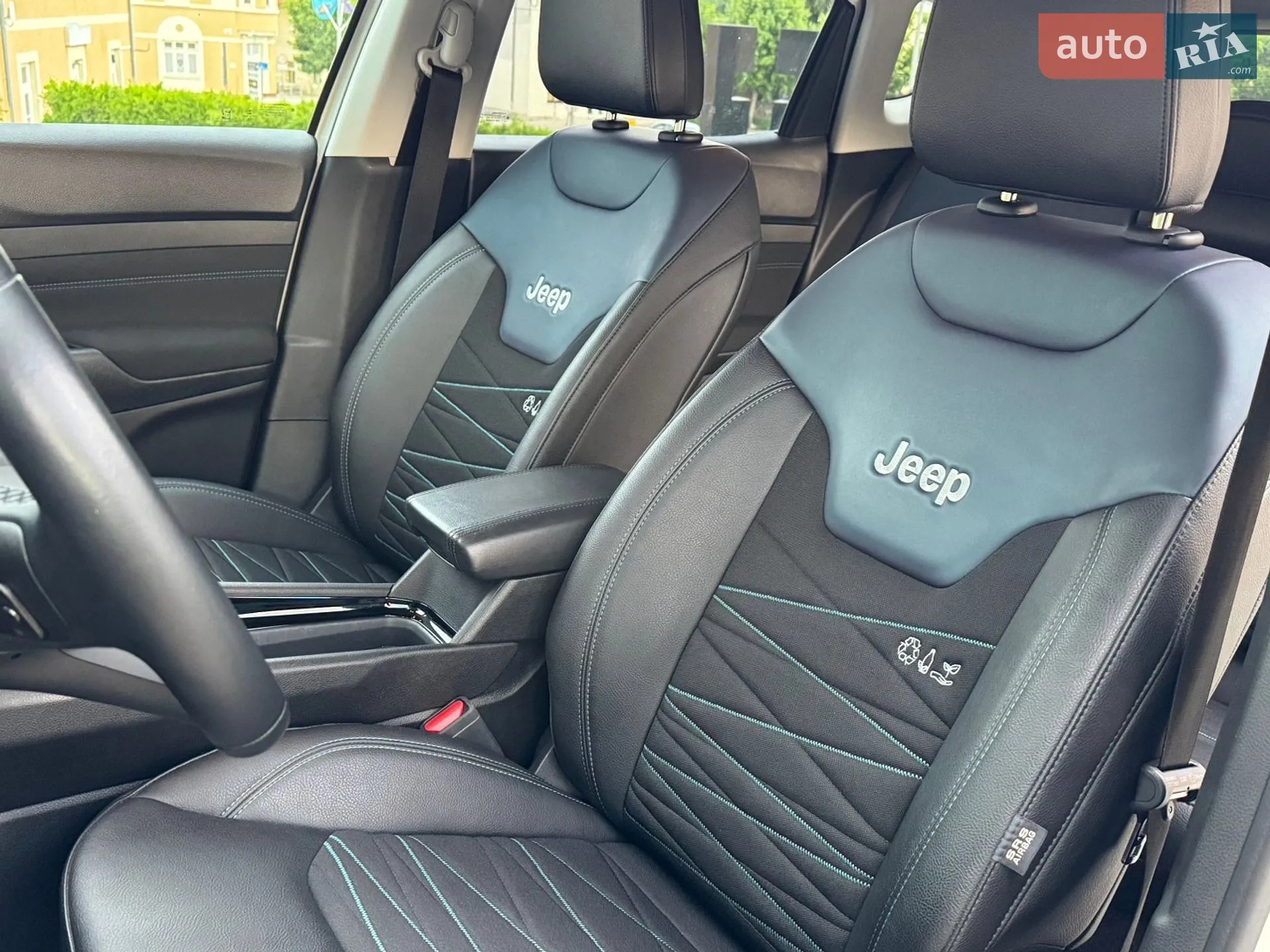 2022 Jeep Compass - мініатюра 16