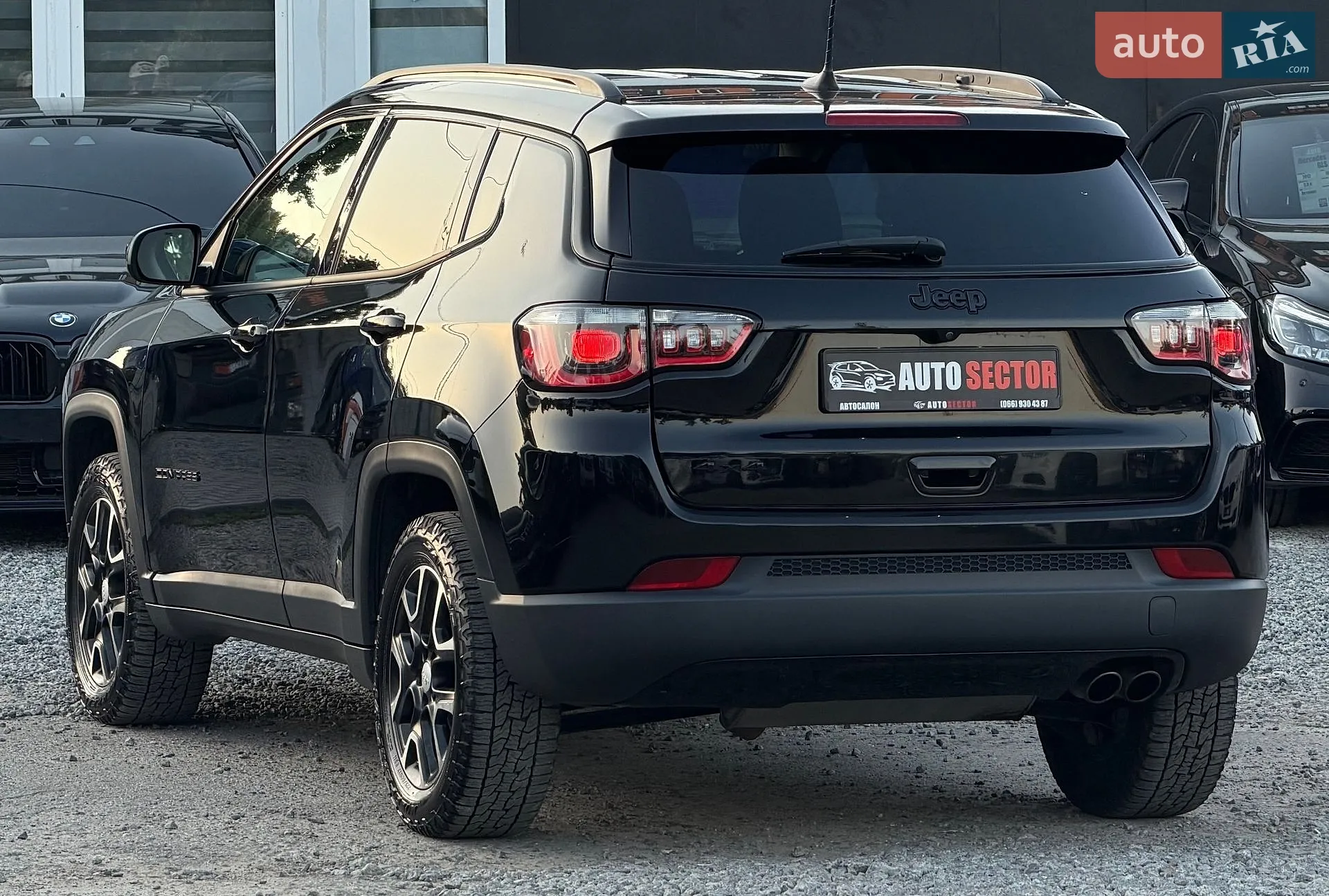 2020 Jeep Compass - мініатюра 4
