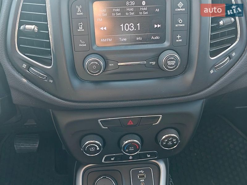 Позашляховик / Кросовер Jeep Compass 2017 в Запоріжжі