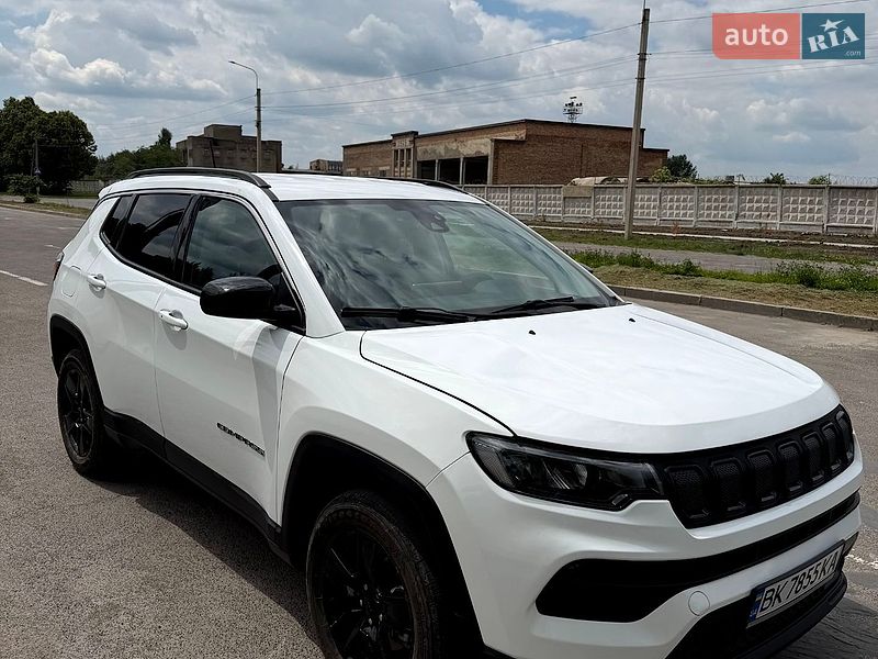 Позашляховик / Кросовер Jeep Compass 2022 в Рівному