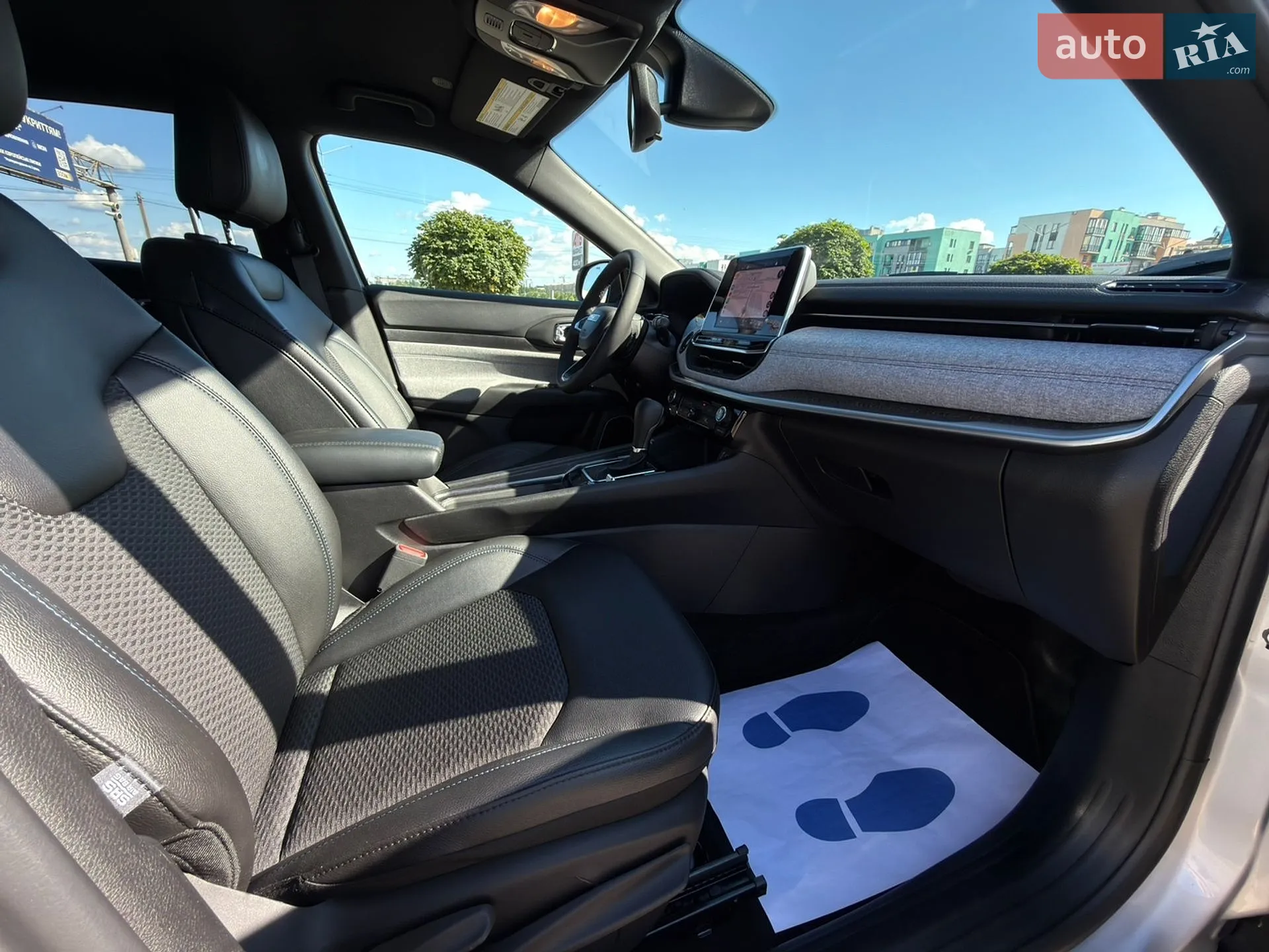 2025 Jeep Compass - мініатюра 21