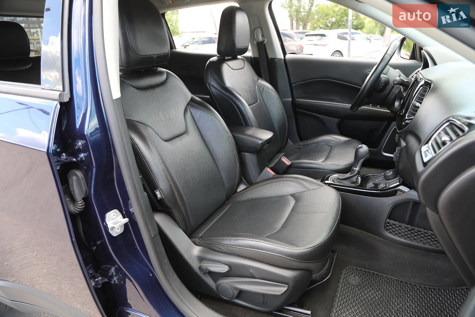 2020 Jeep Compass - мініатюра 16