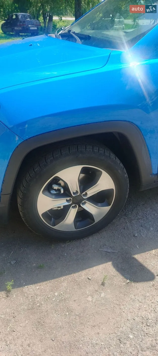 2017 Jeep Compass - мініатюра 3