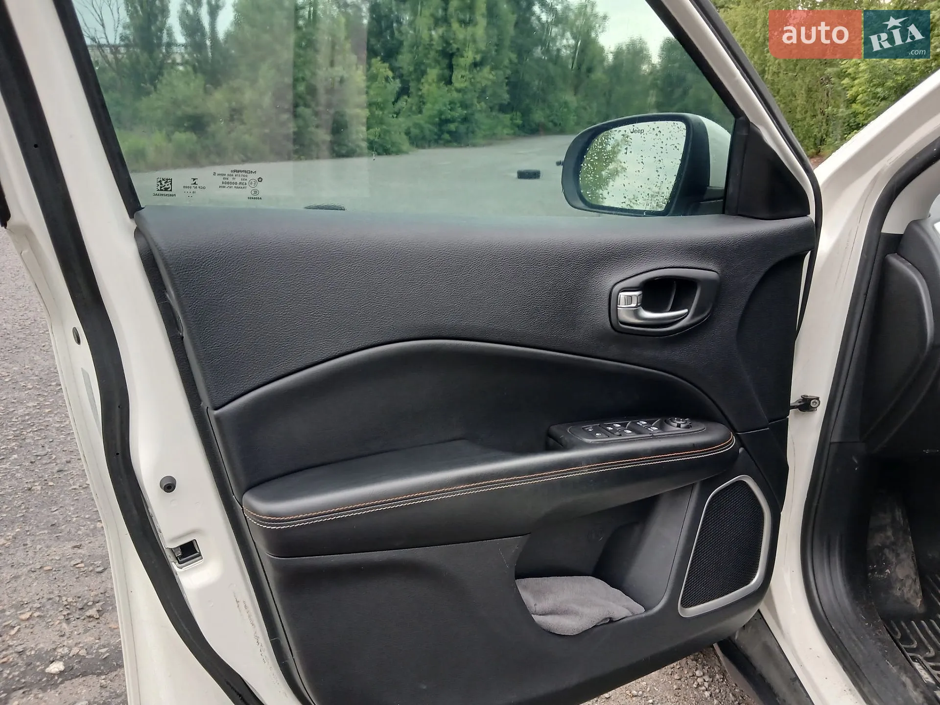 2019 Jeep Compass - мініатюра 12