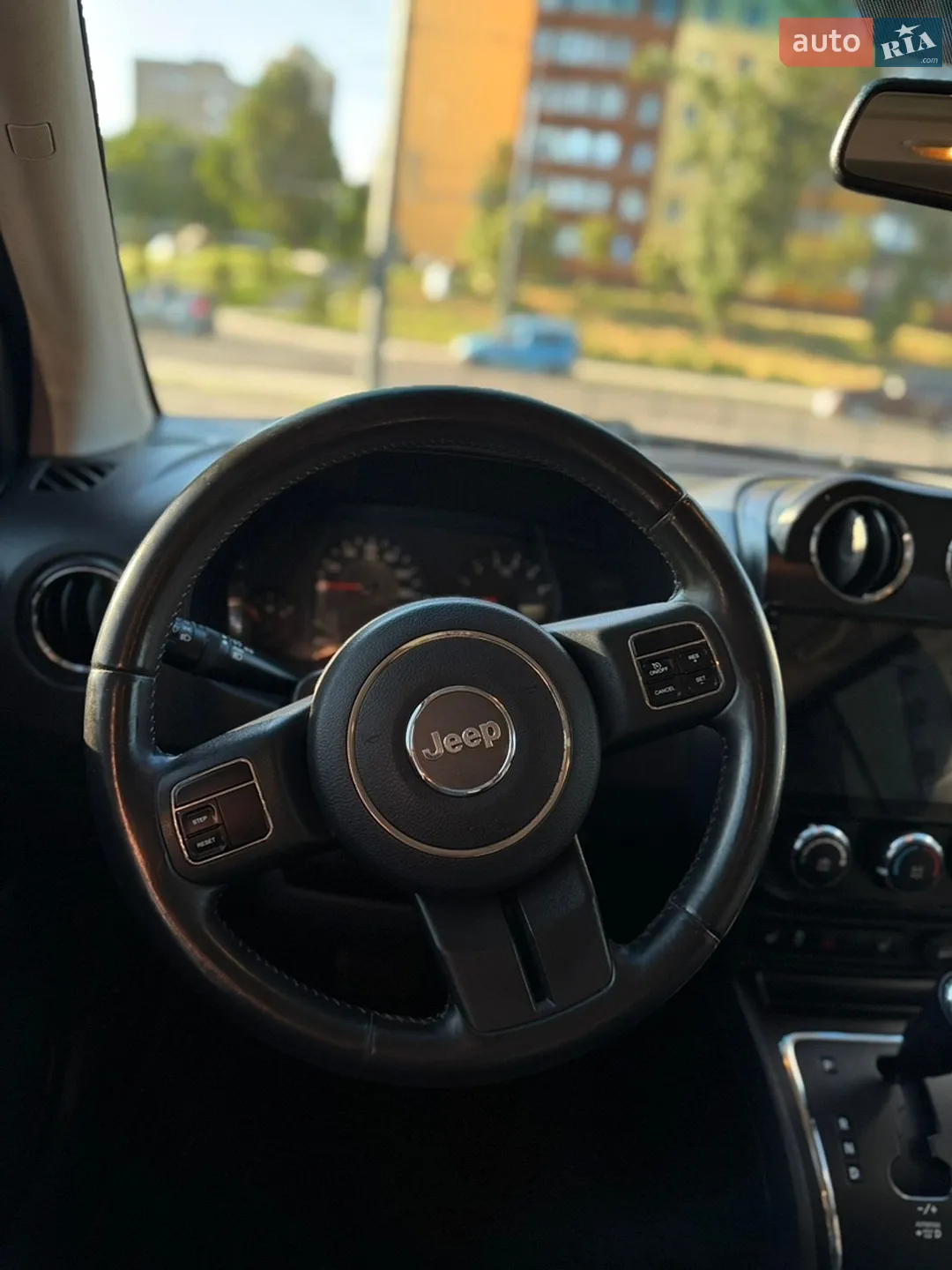 2011 Jeep Compass - мініатюра 12
