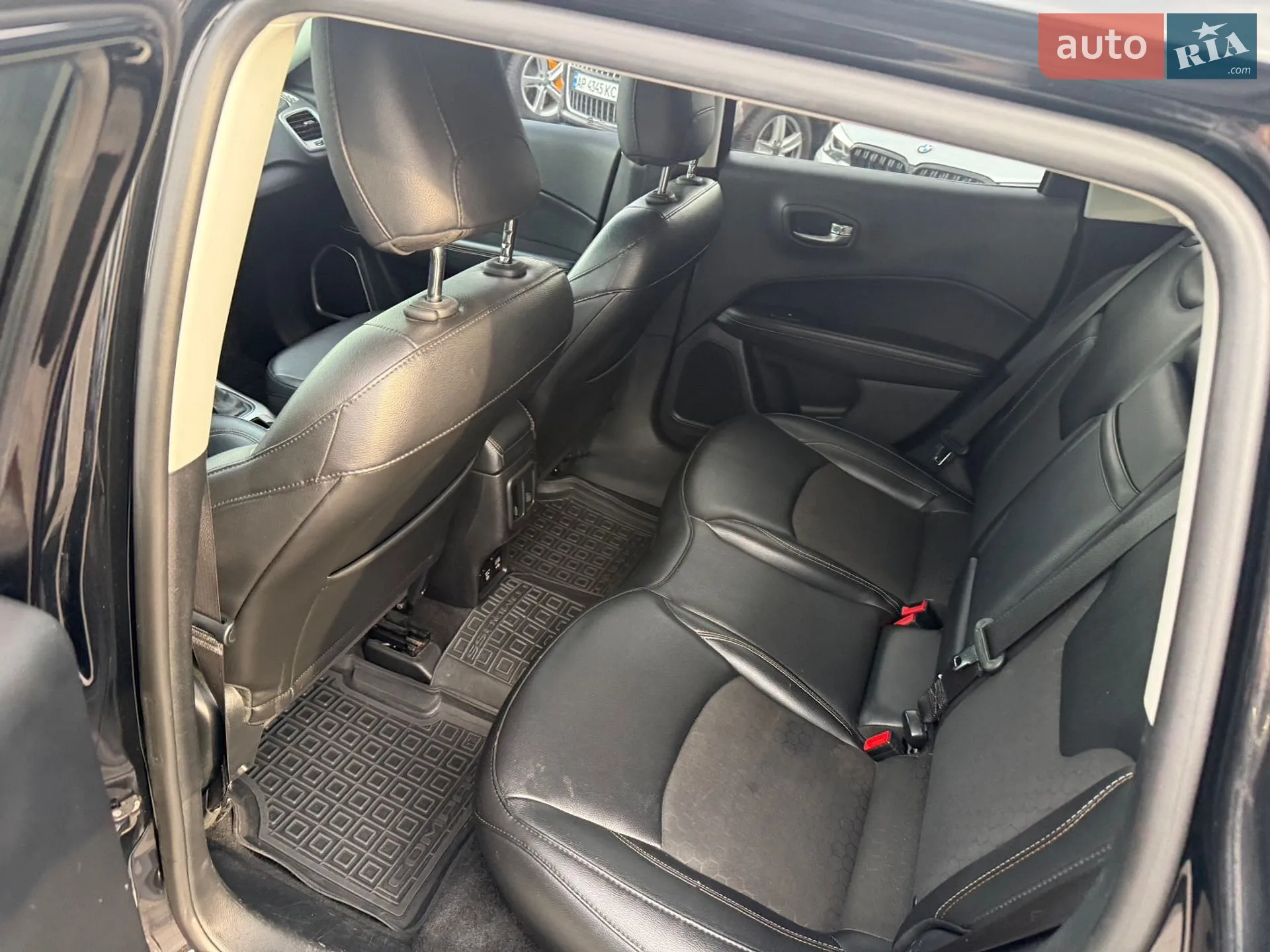 2018 Jeep Compass - мініатюра 13