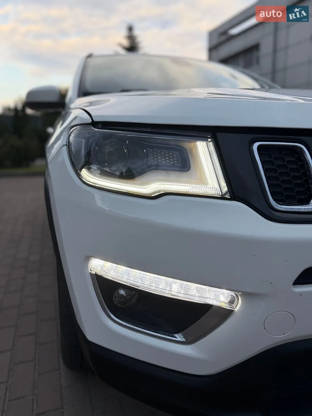 2018 Jeep Compass - мініатюра 10