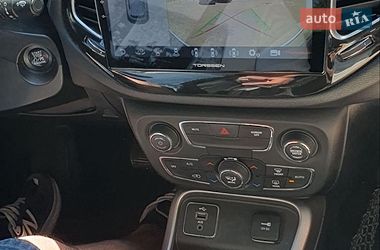 Позашляховик / Кросовер Jeep Compass 2017 в Києві