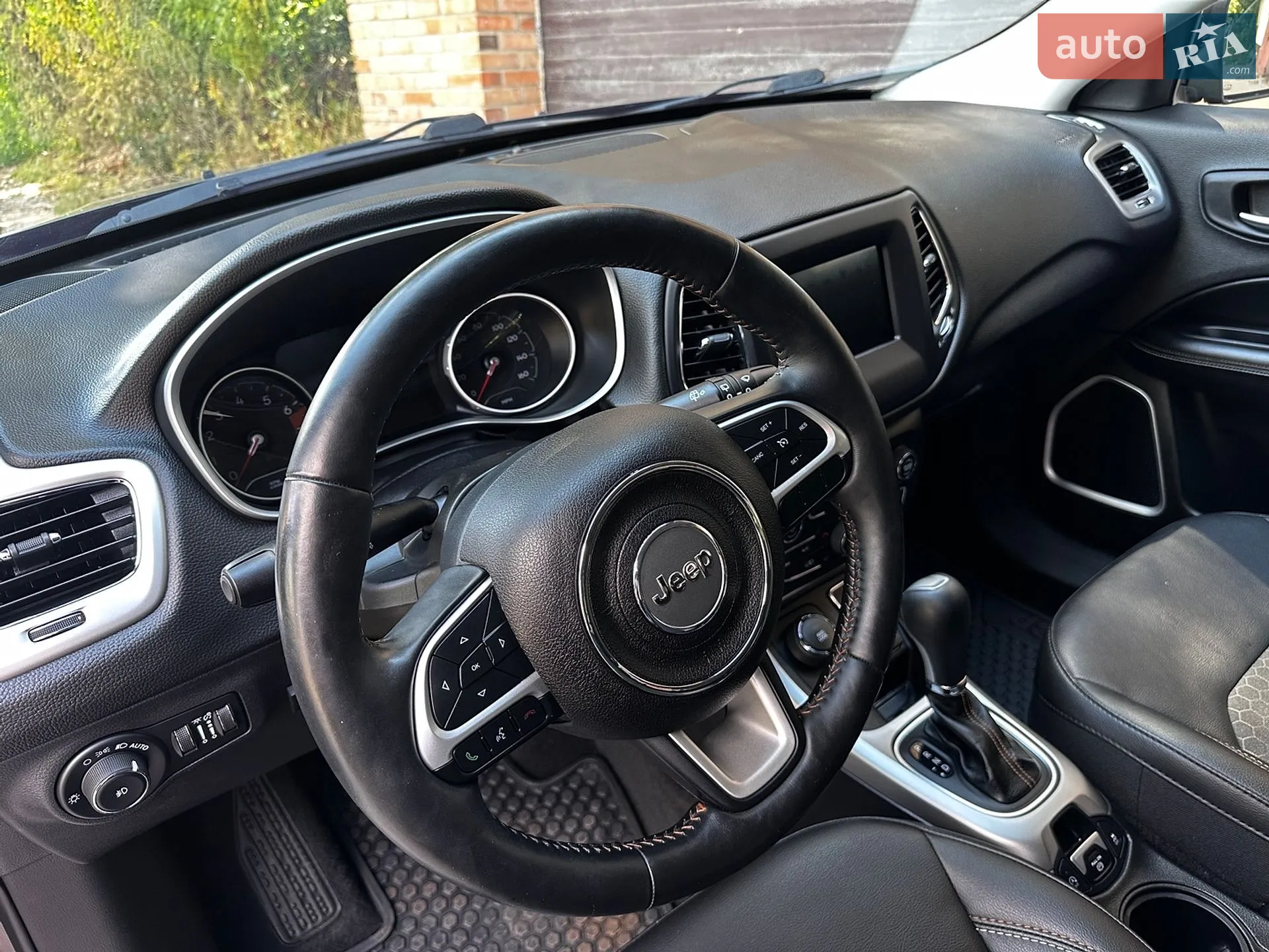 2019 Jeep Compass - мініатюра 21