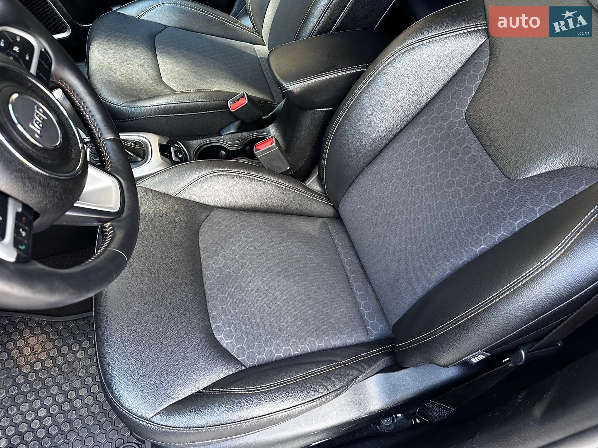 2019 Jeep Compass - мініатюра 31