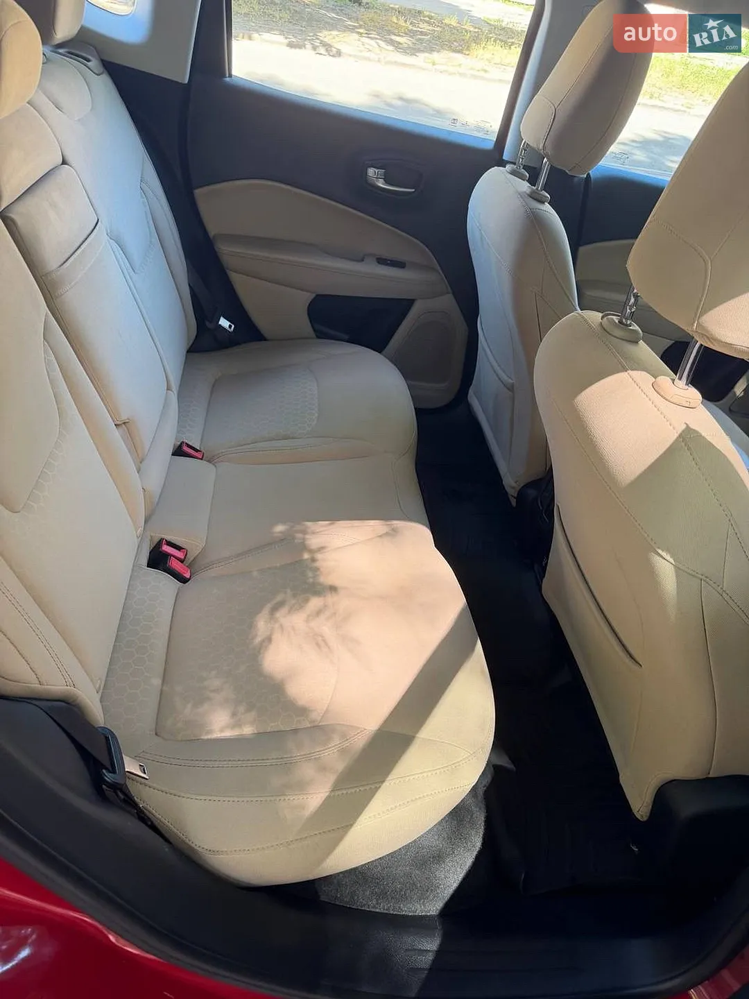2018 Jeep Compass - мініатюра 16