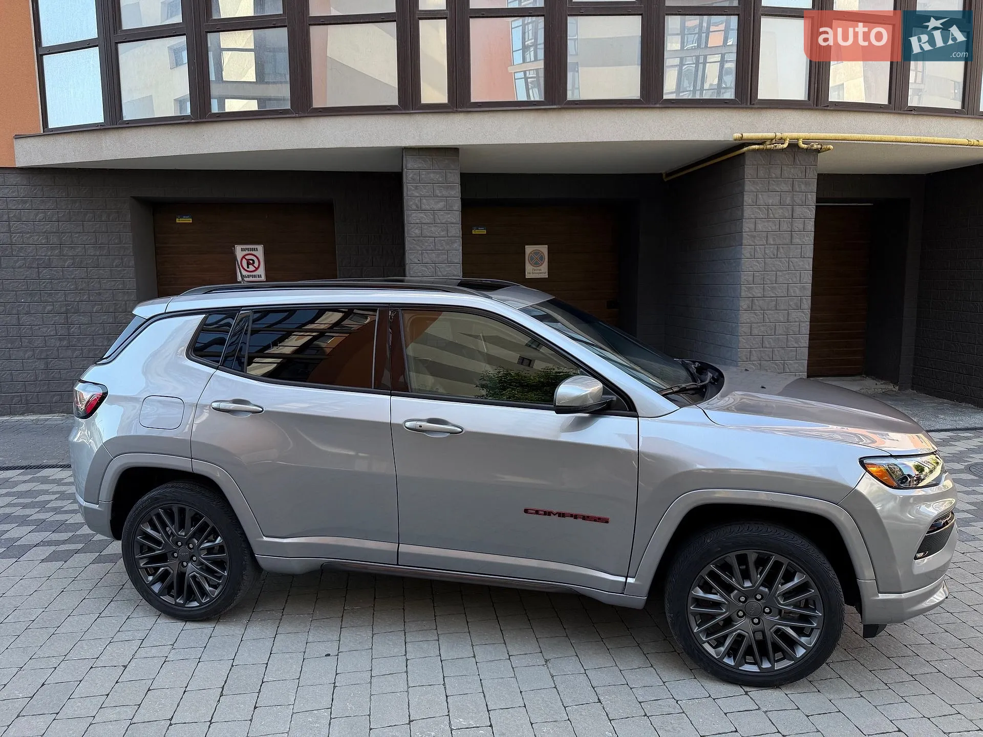 2023 Jeep Compass - мініатюра 3