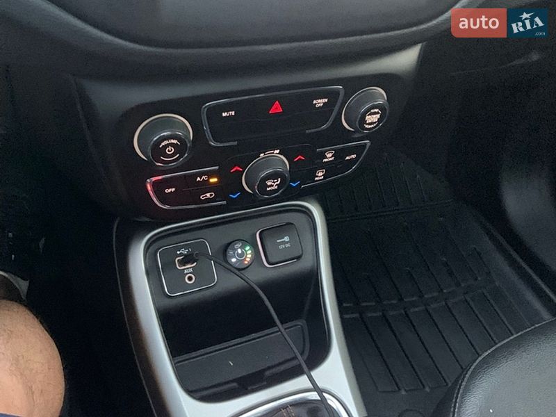 Внедорожник / Кроссовер Jeep Compass 2020 в Кропивницком
