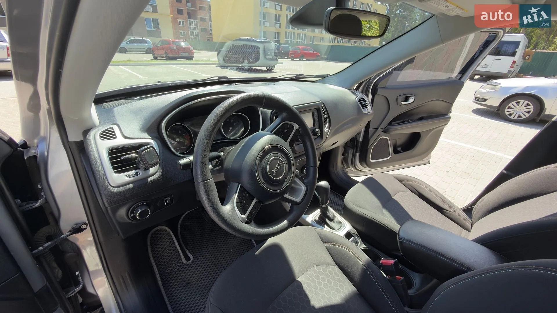 2018 Jeep Compass - мініатюра 12