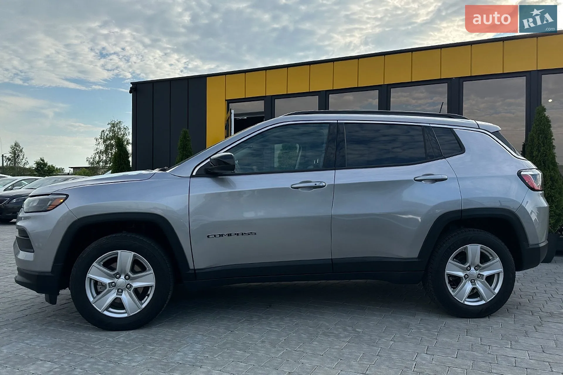 2022 Jeep Compass - мініатюра 4