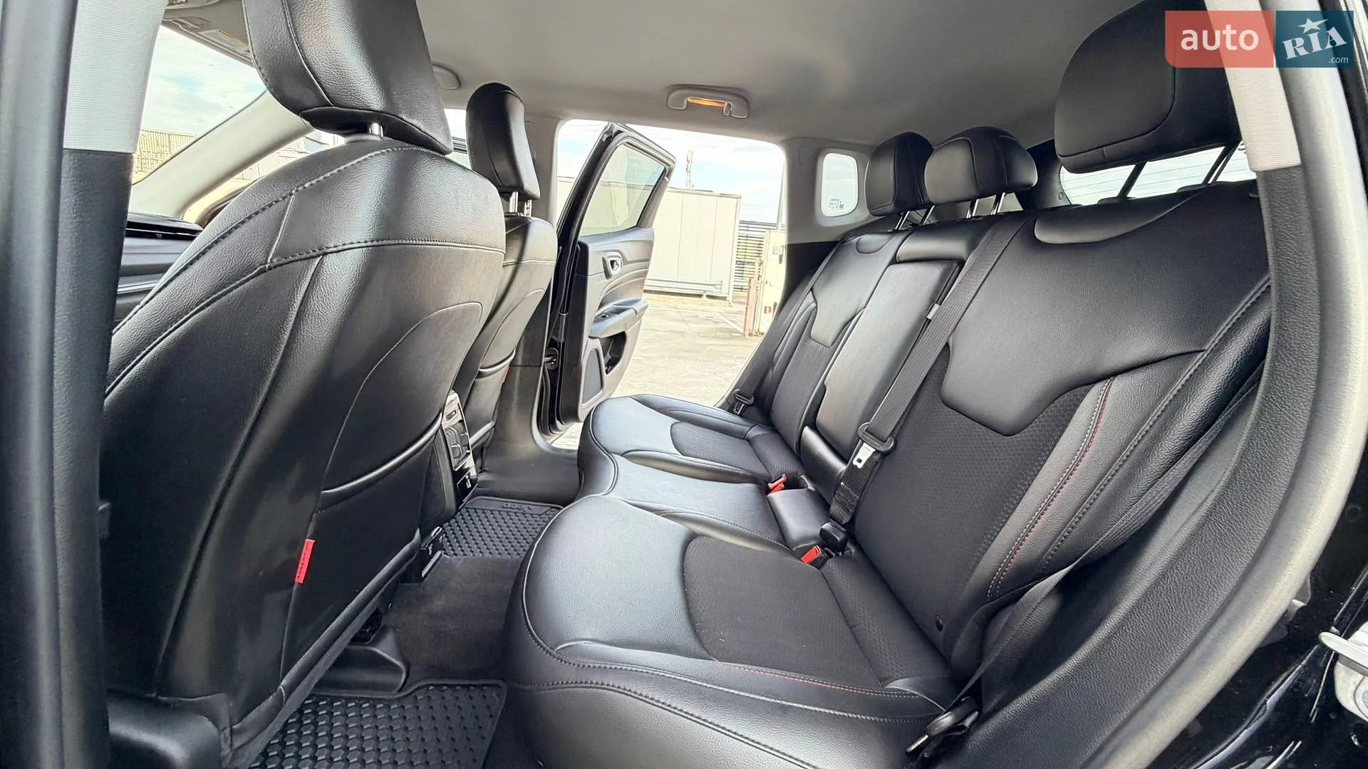 2021 Jeep Compass - мініатюра 42