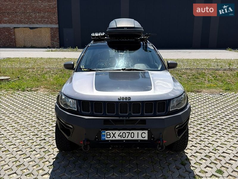 Позашляховик / Кросовер Jeep Compass 2017 в Хмельницькому