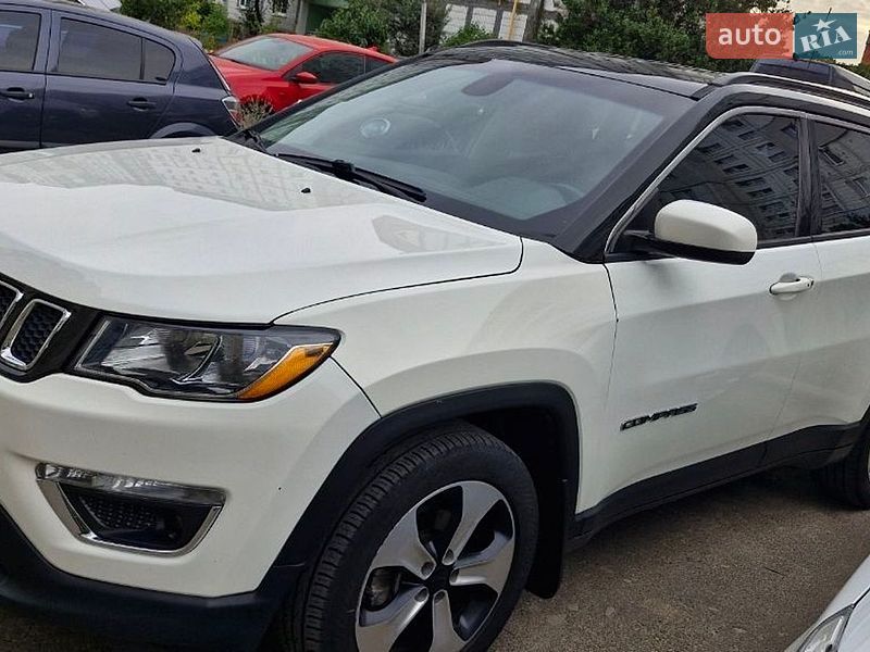 Позашляховик / Кросовер Jeep Compass 2017 в Чернігові