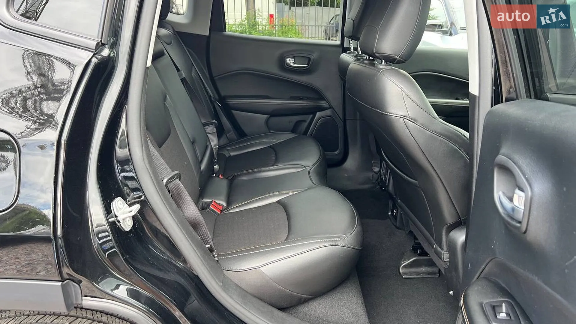 2020 Jeep Compass - мініатюра 16