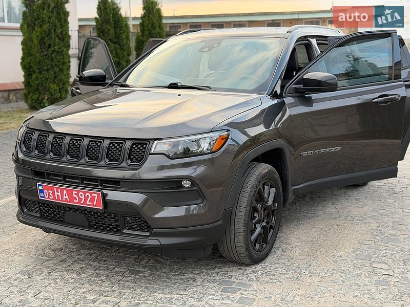 Позашляховик / Кросовер Jeep Compass 2023 в Львові