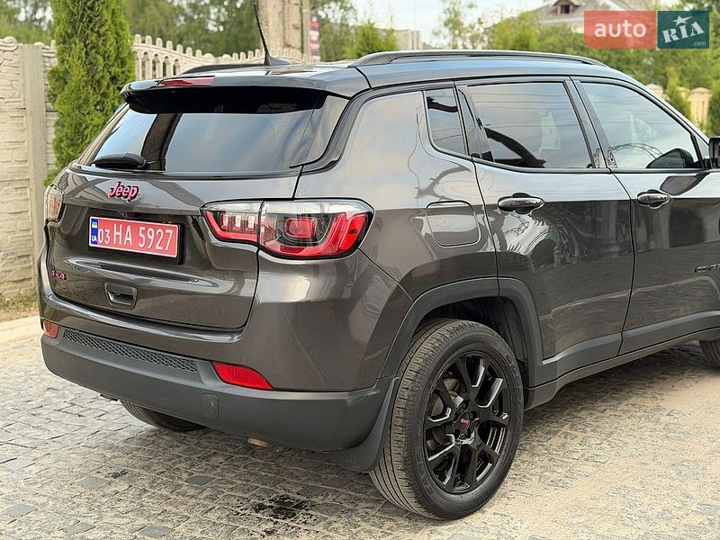Позашляховик / Кросовер Jeep Compass 2023 в Львові