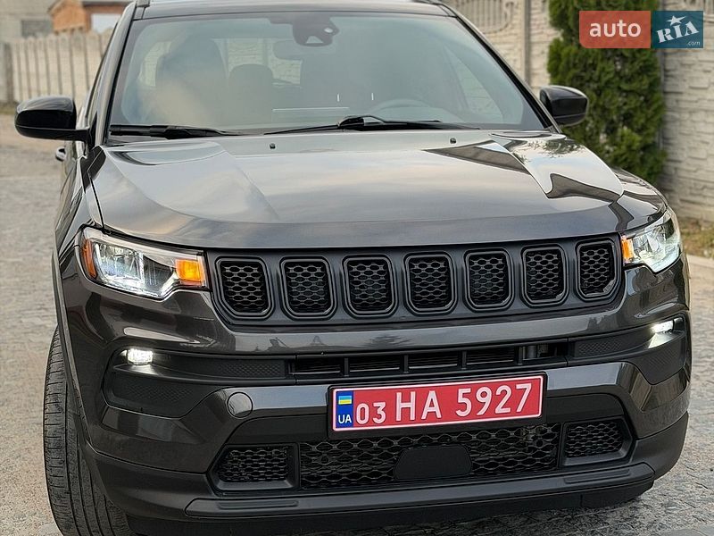 Позашляховик / Кросовер Jeep Compass 2023 в Львові