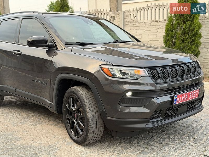 Позашляховик / Кросовер Jeep Compass 2023 в Львові