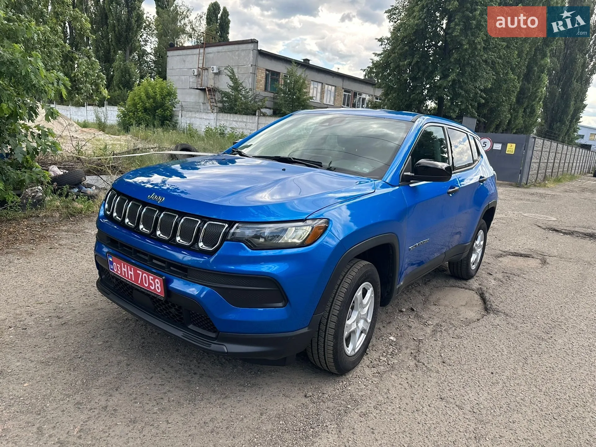 2022 Jeep Compass - мініатюра 2